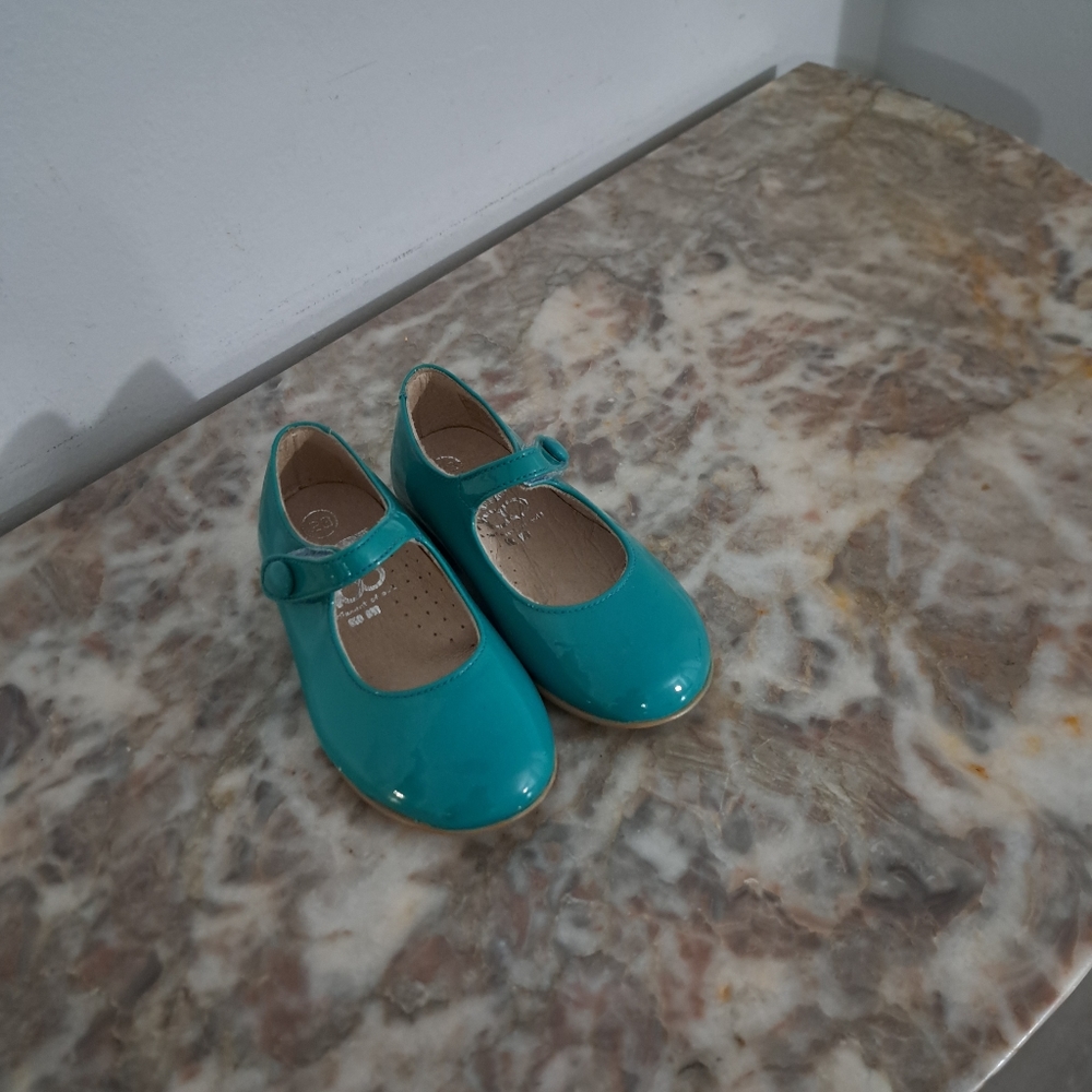 Hoo Kids Girls Green Dress Shoes Size 23 (US 7) New Unboxed